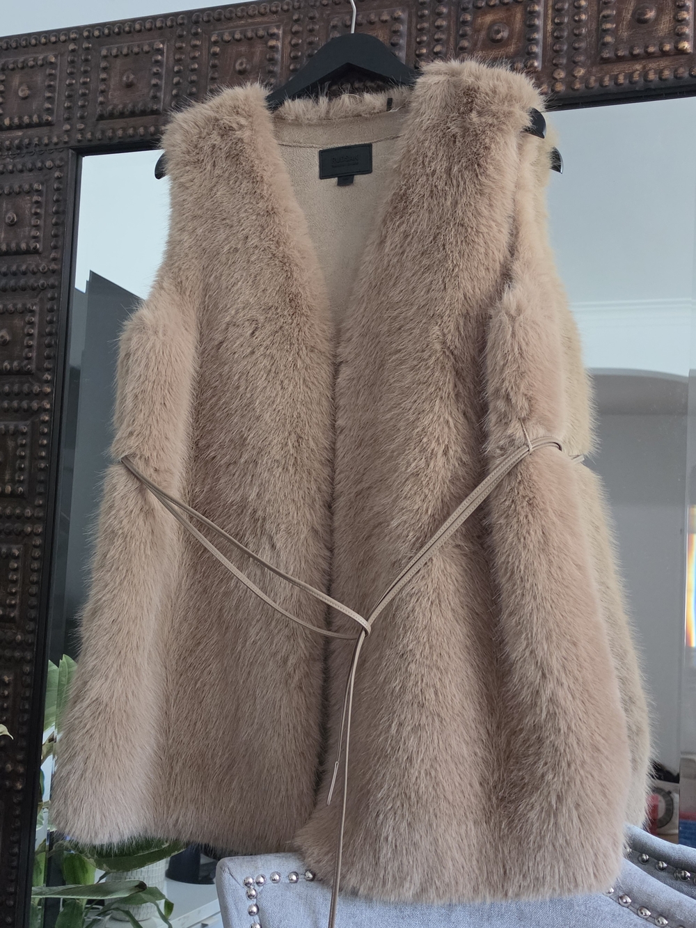 RUDSAK Beige Faux Fur Vest